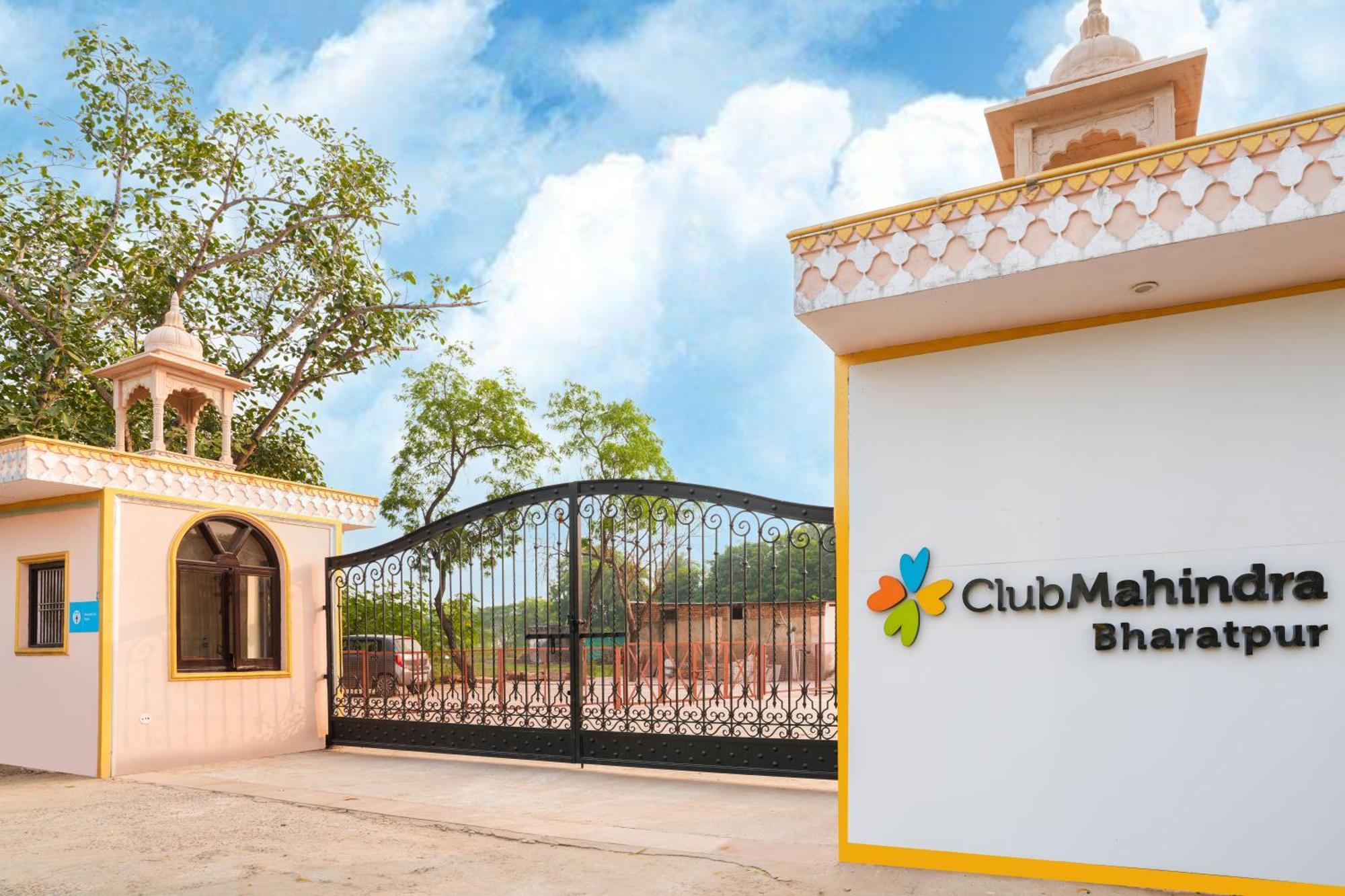 Club Mahindra Bharatpur Hotel Exterior foto